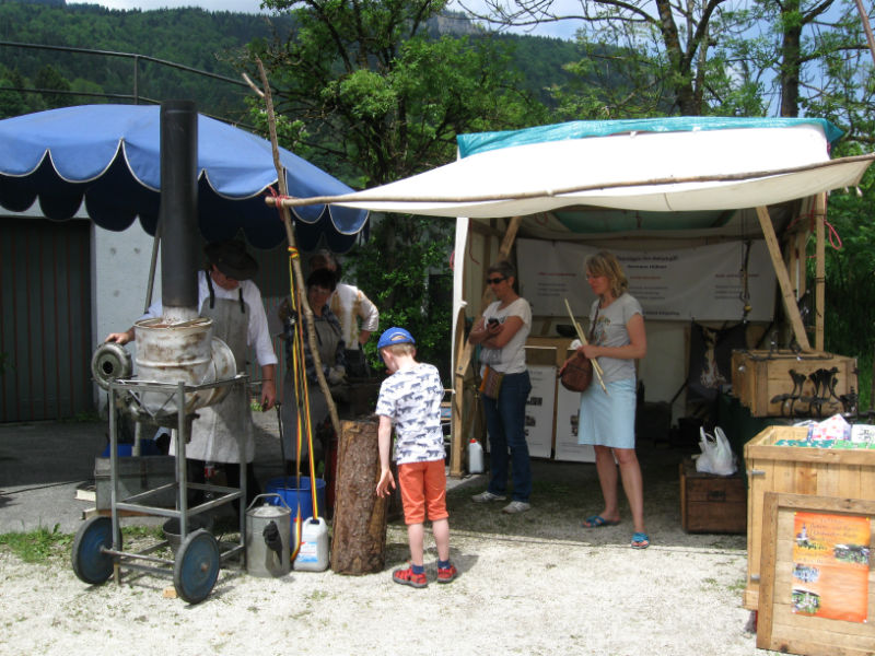 Bild vom Sachranger Grenzenlos-Markt 2016